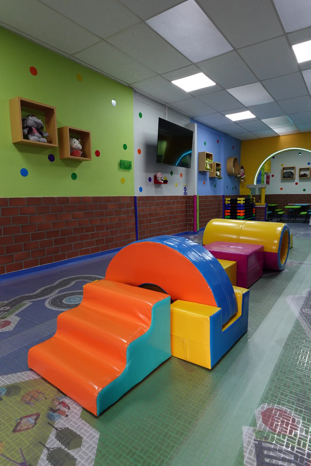 Liceo Infantil Virrey Solís case study, social media strategy and digital advertising by Analitica Lab.